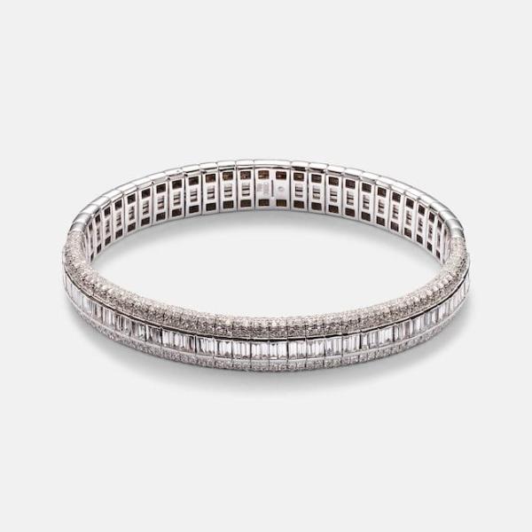 Diamond Pave Scales Stretch 18kt white gold bracelet with diamonds