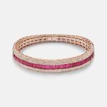 Diamond Pave Scales Stretch 18kt rose gold bracelet with ruby and diamond